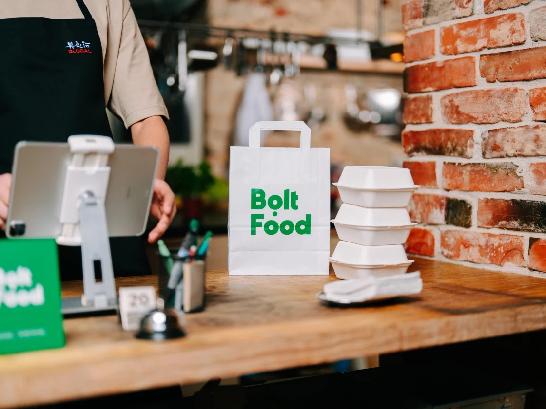 Bolt Food merchant restaurant staff